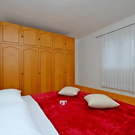 아파트 Canaria Vinišće