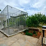 Canaria * Vinišće