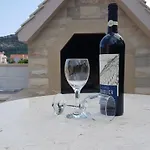 Canaria * Vinišće