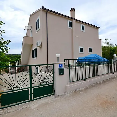Apartment Canaria *